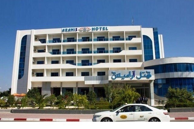 نمای ظاهری هتل آرامیس 