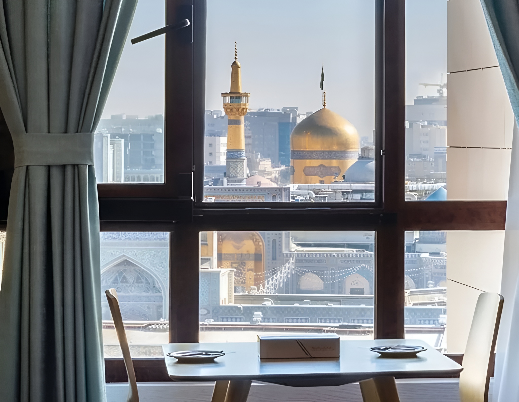 هتل با نمای حرم مطهر