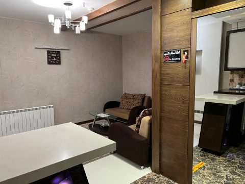 مبله لاولی روم سه تخته (202) با صبحانه رایگان