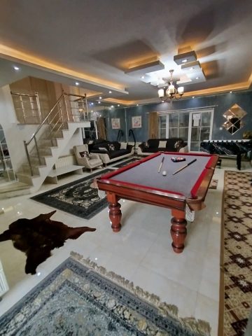 استخردار آبگرم آریا