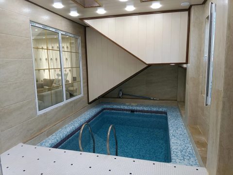 استخردار آبگرم پارسا با جکوزی و فوتبال دستی