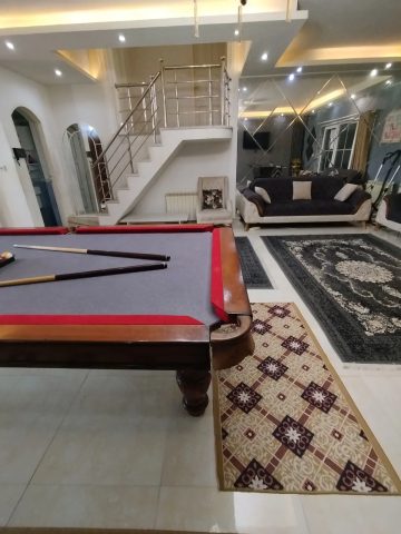 استخردار آبگرم آریا