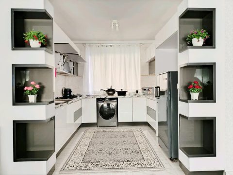 گلایل در نزدیکی جنگل گیسوم