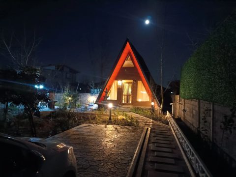 سوئیسی بهارنارنج با جکوزی