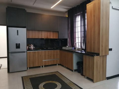 استخردار آبگرم باصفا با فوتبال دستی