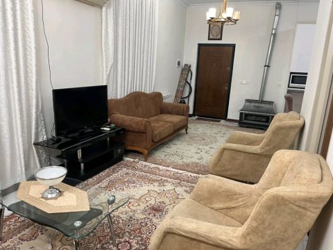 استخردار آبگرم معین - پذیرایی