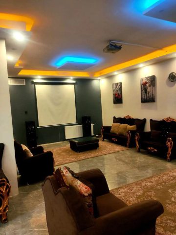 استخردار آبگرم ارس با بیلیارد