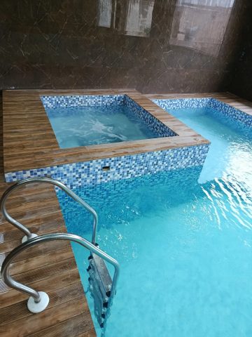 استخردار آبگرم آیهان با جکوزی